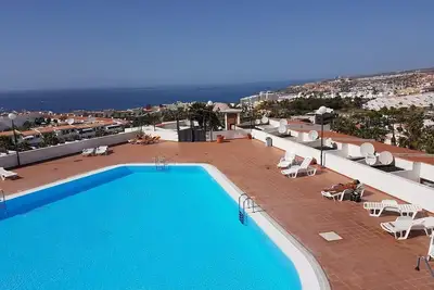 Image de Apartment with pool and views in Costa Adeje