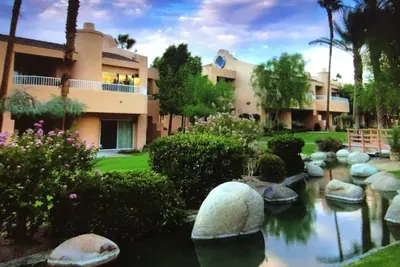 Coachella 2nd Weekend Mission Hills 1 Br