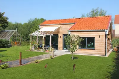 Image de Beautiful Cottage in secluded garden