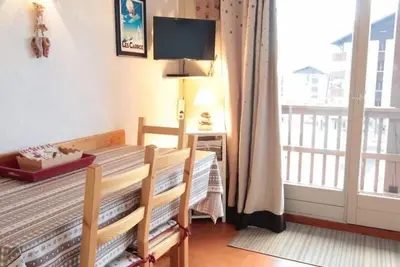 Image de Studio chaleureux 4 pers, centre village, proche pistes et commerces, balcon sud-ouest