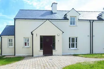 Image de A holiday home that sleeps 6 guests in 3 bedrooms