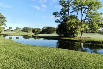 Image de Pga National Golf Villa Beautiful Water Views