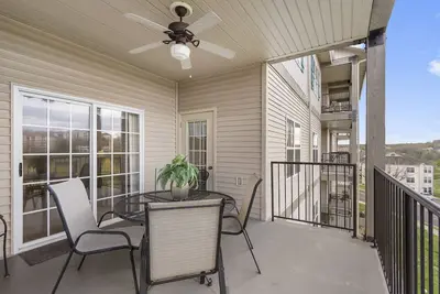 Image de 2 Bedroom 2 Bath Golf Condo with Jetted Tub and Private, Covered Balcony