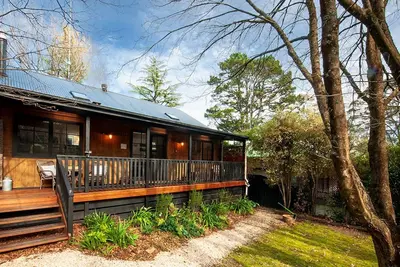 Image de Mountain Den | Charming pet friendly mountains cottage!