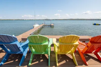 Image de Endless Summer: \"Canandaigua Lake Luxury Rental! \"