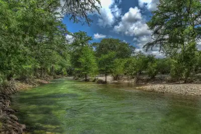 Image de Luxury Log Cabin #1 River Front On The Frio River\n10% Discount Feb & March