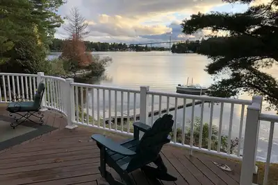Image de Tranquil, Secluded, Updated Two-Acre Wellesley Island Waterfront, Drive-To Home