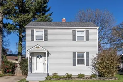 Image de Charming Home Minutes from Downtown Rockville