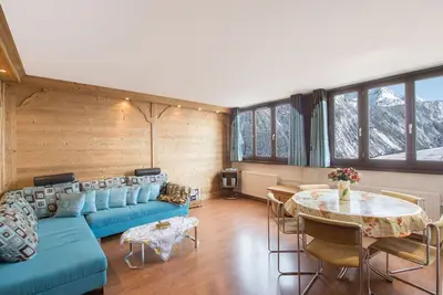Image de Appartement Courchevel 1850 avec 2 chambres et services inclus
