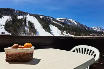 Image de Appartement T3 cosy pour 8 pers. à Pra-Loup, à 50m des pistes avec balcon et parking privé