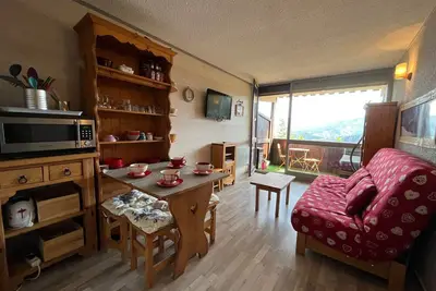 Image de Joli studio avec wifi, balcon, ascenseur et proche pistes