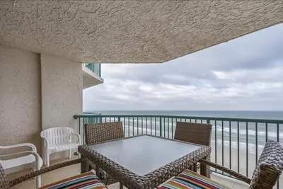Image de Gorgeous 907 Twin Towers, 2/2 Direct Oceanfront
