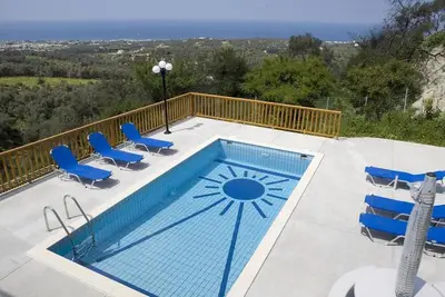 Image de Maison de vacances pour 8 personnes, avec piscine