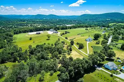 Image de Beautiful Horse Farm