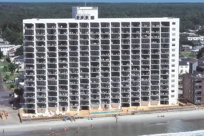 Image de New Owners! 5th Floor Oceanfront in Royal Garden Resort