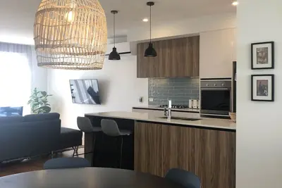 Image de Beautiful new townhouse in great location for families