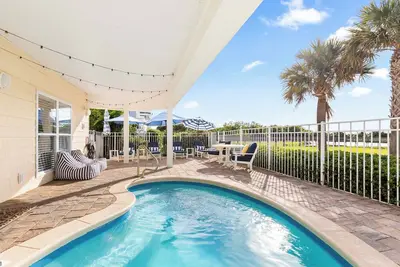 Image de Captains Cabana | Luxe, Stunning View, Heated Pool