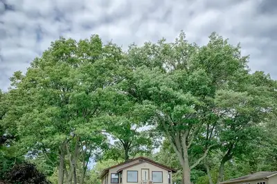 Image de Lakehouse on Whitesand Lake