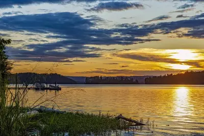 Image de Bring Your Boat, Pets and Adventurous Spirit- Located Near It All