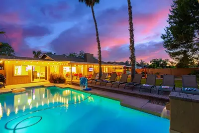 Image de Scottsdalestays 8br Resort Home – Pool, Spa & Cinema