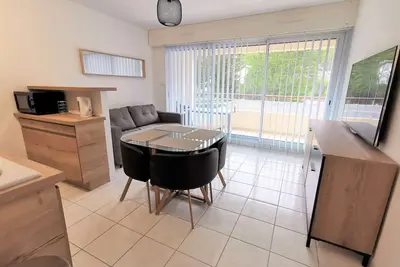Image de Appartement lumineux tout confort à 100m de la plage et proximité commerces