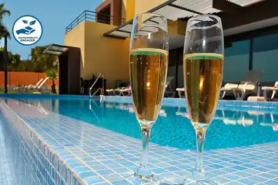 Brand New Villa, A/C, Wi-Fi, Jacuzzi, Private Heatable Pool, Just 400m To The Beach