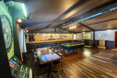 Image de Snowmobile\/Atv\/Fishing\/Boating Bunkhouse