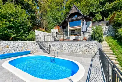 Image de Belle maison à Zadobarje avec WiFi