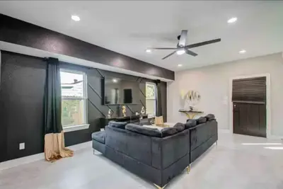 Image de Nrg Stadium Escape