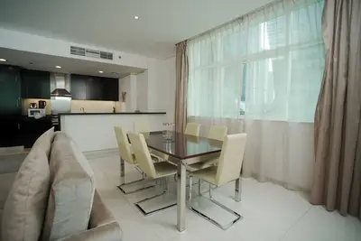 Image de Oskena Vacation Homes - Damac Maison Cour Jardine