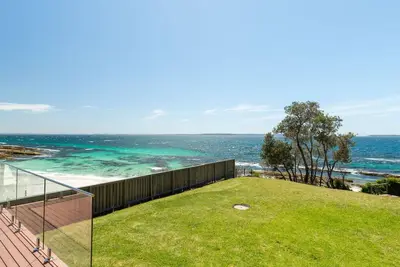 Image de Bimbadgen at Hyams Beach