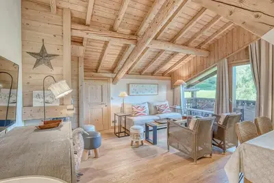 Hameau Résumé:<br>Découv