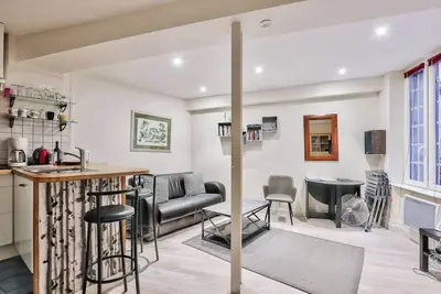 Renovated 2br Saint Germain