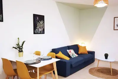 Image de Cozy apartment with terrace and garden in a residential area