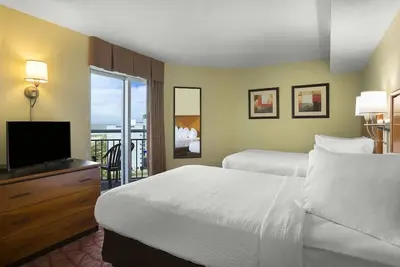 Image de Luxury Ocean View Studio, 18th Floor at Bayview Resort, Myrtle Beach