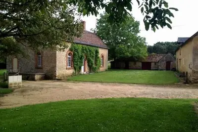 Image de Gîte familial & authentique avec jardin arboré, entre Angers & Le Mans, idéal visites & détente