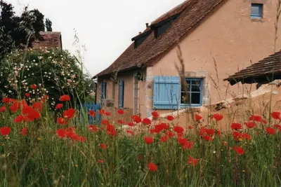 Image de Charmante maison paysanne rénovée avec grand terrain, proche de la rivière et du village médiéval