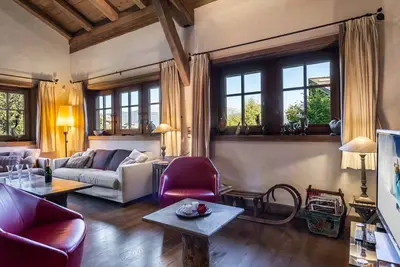 Image de Chalet familial à Megève, 5 chambres, piscine, proche pistes, jusqu'à 12 personnes