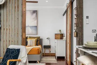 Image de Black Beauty Studio - Bangalow Secluded Heaven