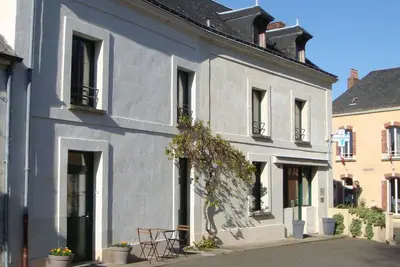 Image de Charmant Gîte Confortable avec Wifi, au Cœur d'un Village Typique près de Bercé
