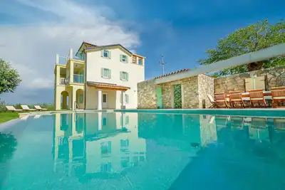Image de Villa Demetra with infinity pool, 8 persons, spectacular view of Motovun