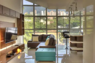Image de 7 bedroom combo inside Park LLers including private roof deck Ac 3 hot tubs