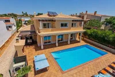 Villa Helene Norvilla, Central, Luxury, h/pool
