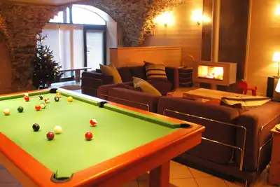 Image de Les 2 Alpes \/ Venosc : Le Lodge ★ Sauna ★ Billard ★ Piscine (été) ★ 5 chambres