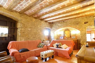 Image de Maison entièrement équipée pour 10 avec terrain de football