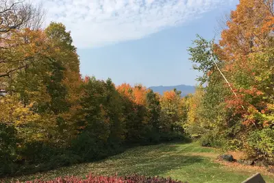 Image de Beautiful Family Home with Views and Trails out the Door