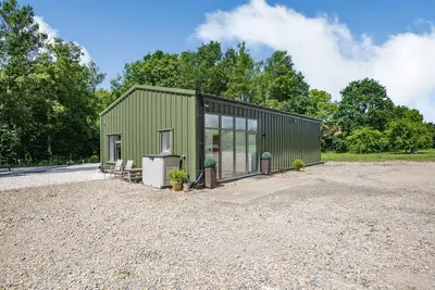 Thatchers Barn, pet friendly, character holiday cottage in Toddington