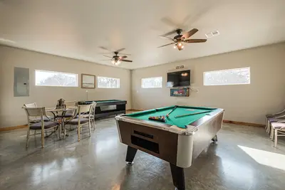 Image de 2Kings 7Queens 2Bunks |BoatRamp |Beach |Pool Table