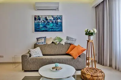 Image de Stunning Sliema 2 Bed Apt Meters Away From Beach