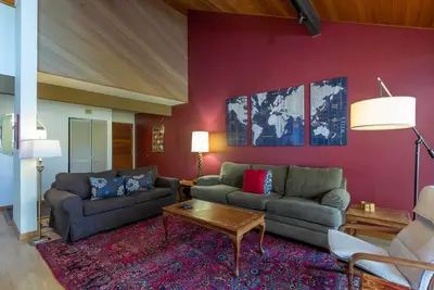 Image de Mead85 - Beautiful Condo, A/C, Sunroom, Gas Fireplace